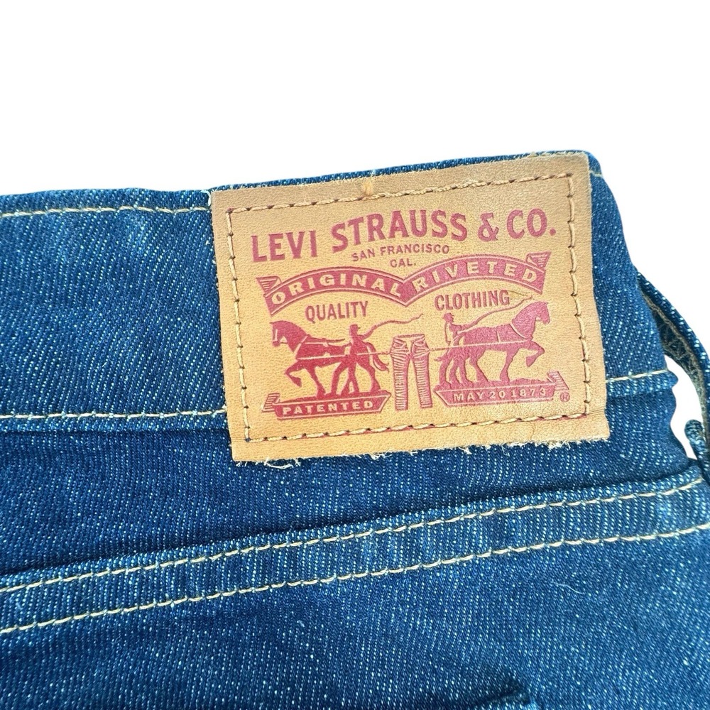 Levi's 711 Skinny Jeans Size 30 Dark Wash Mid Rise Stretch Denim Blue New - Picture 4 of 9